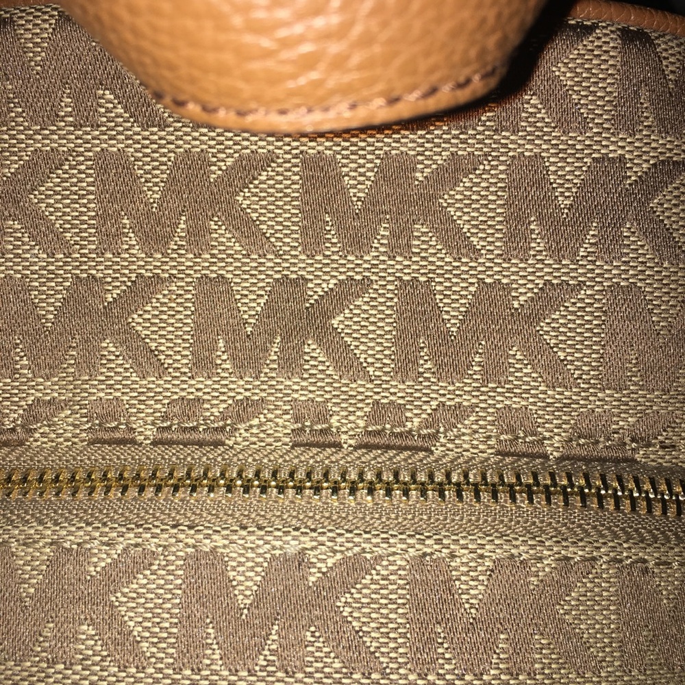 💝Limited Edition!!! Michael Kors Backpack - Picture 7 of 7